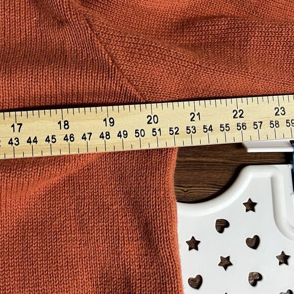 Beautiful Glenmont Design Orange Women’s Medium Sweater Large Buttons Lagenlook - Picture 5 of 6